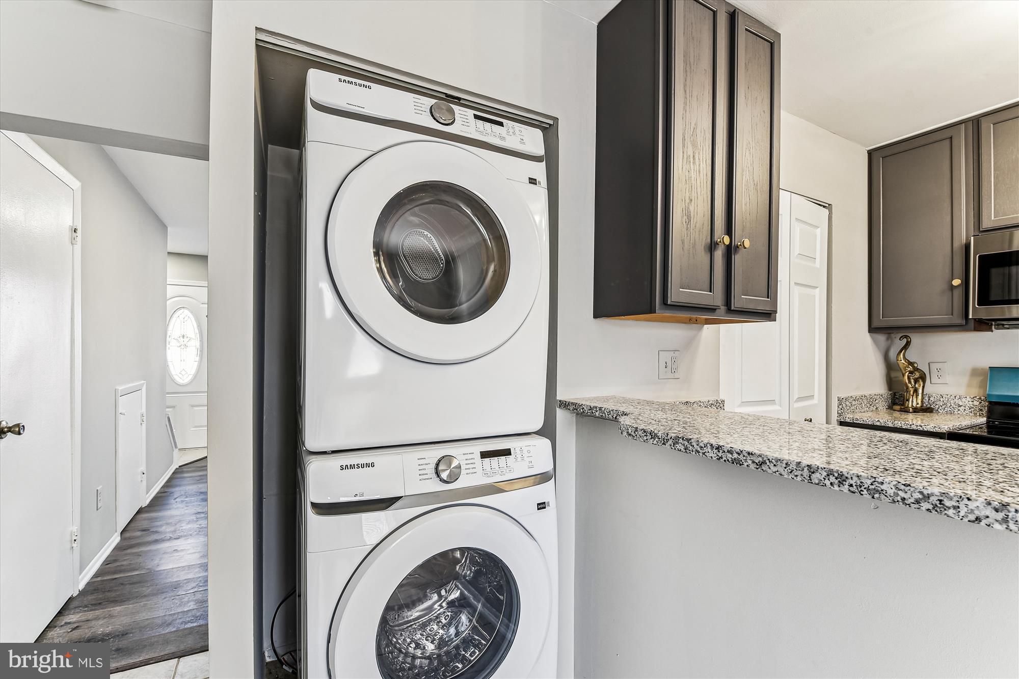 FRANKLIN RIDGE TOWNHOUSE - Residential