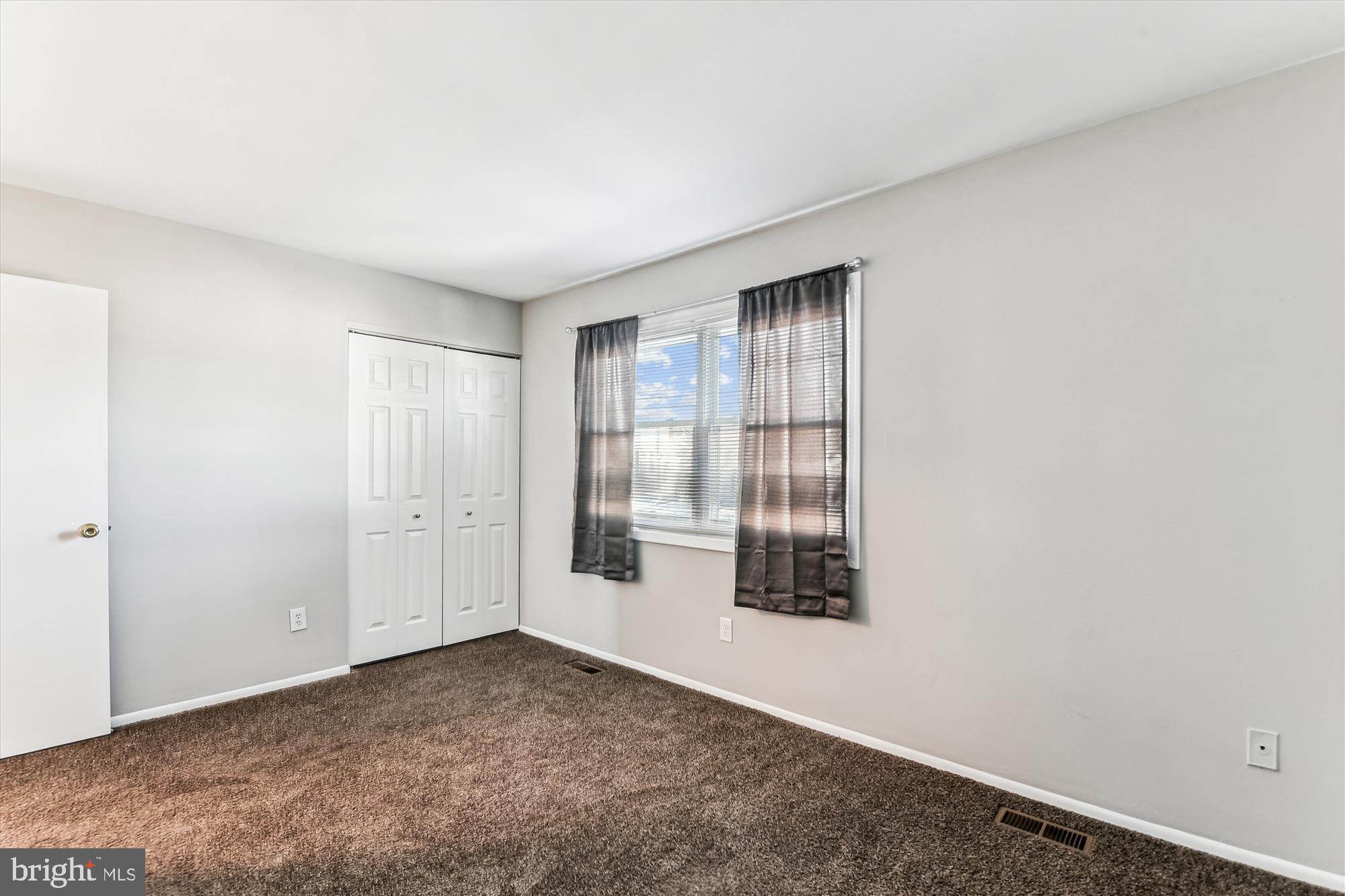FRANKLIN RIDGE TOWNHOUSE - Residential