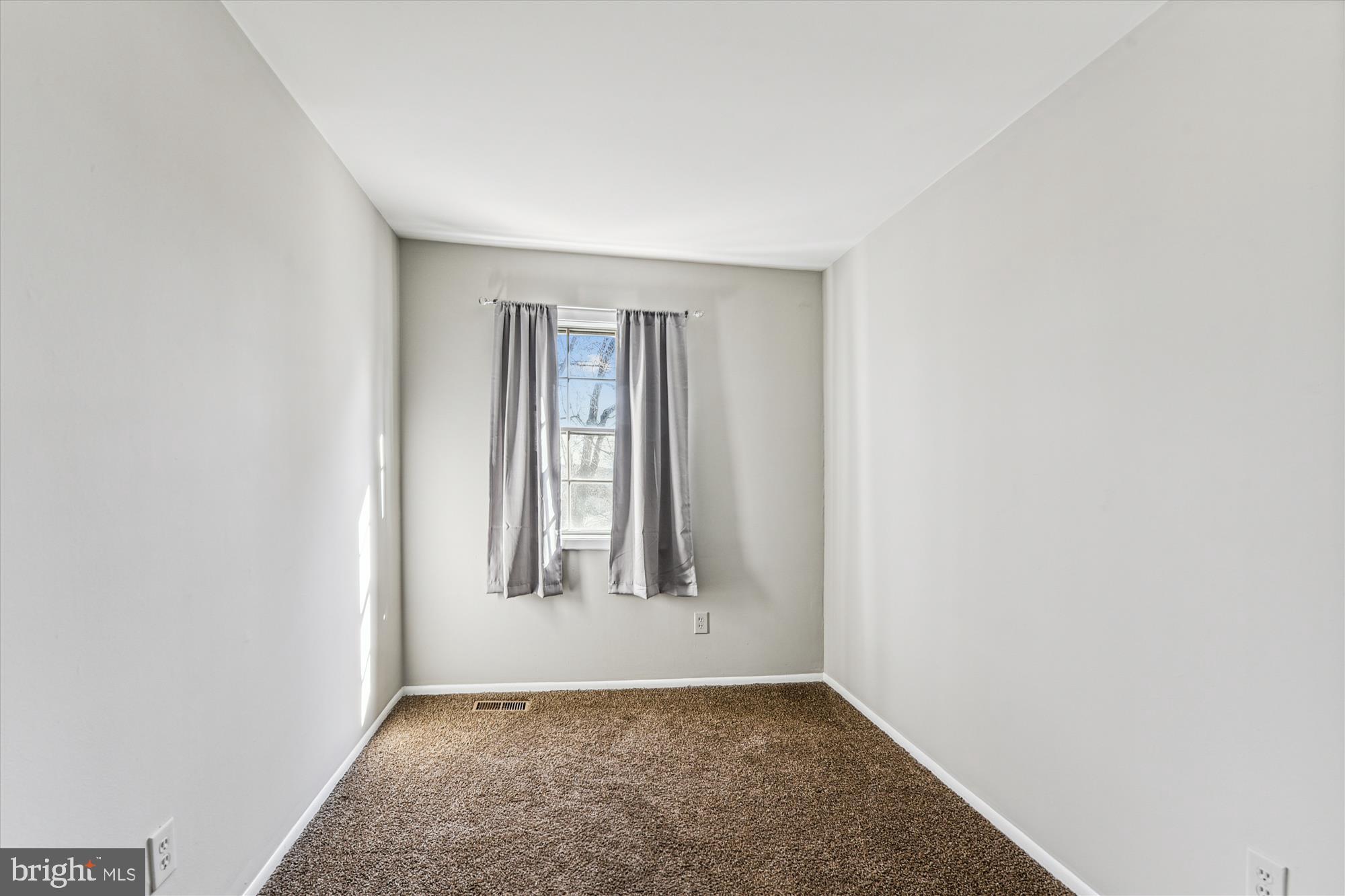 FRANKLIN RIDGE TOWNHOUSE - Residential