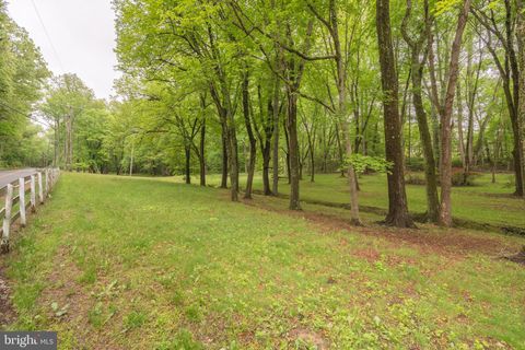Vacant Land For Sale - 11123 Popes Head Road<br/> FAIRFAX, VA 22030