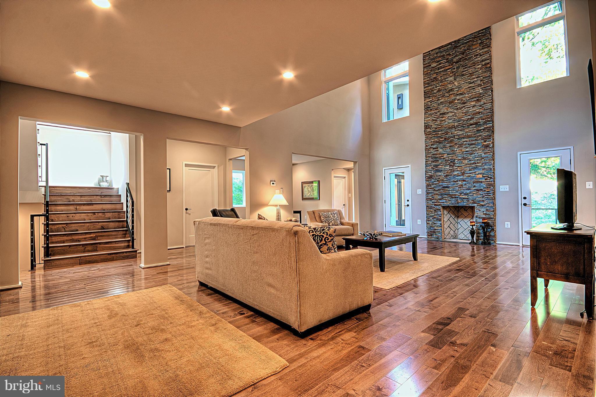 WOODMONT - Residential