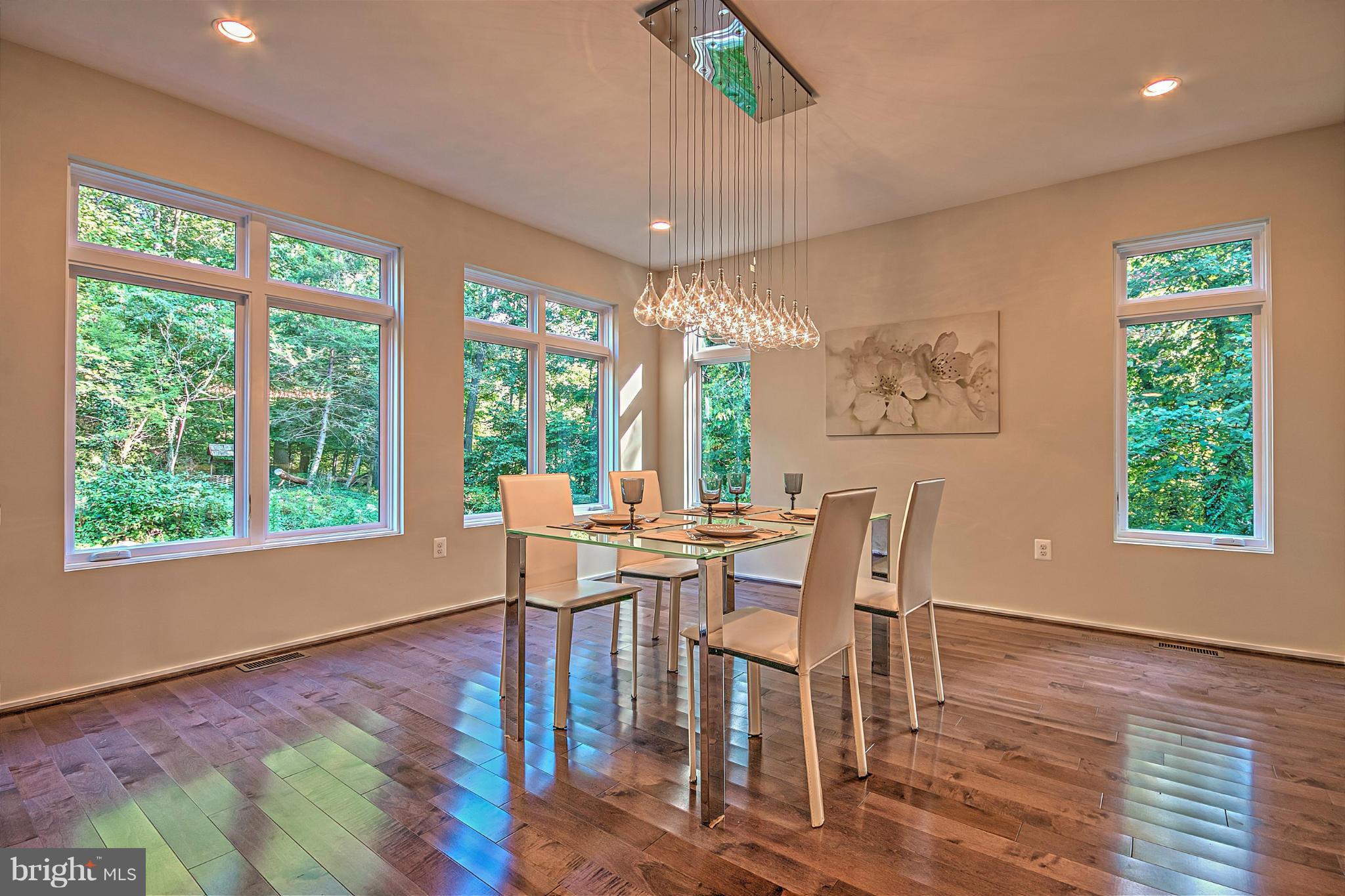 WOODMONT - Residential