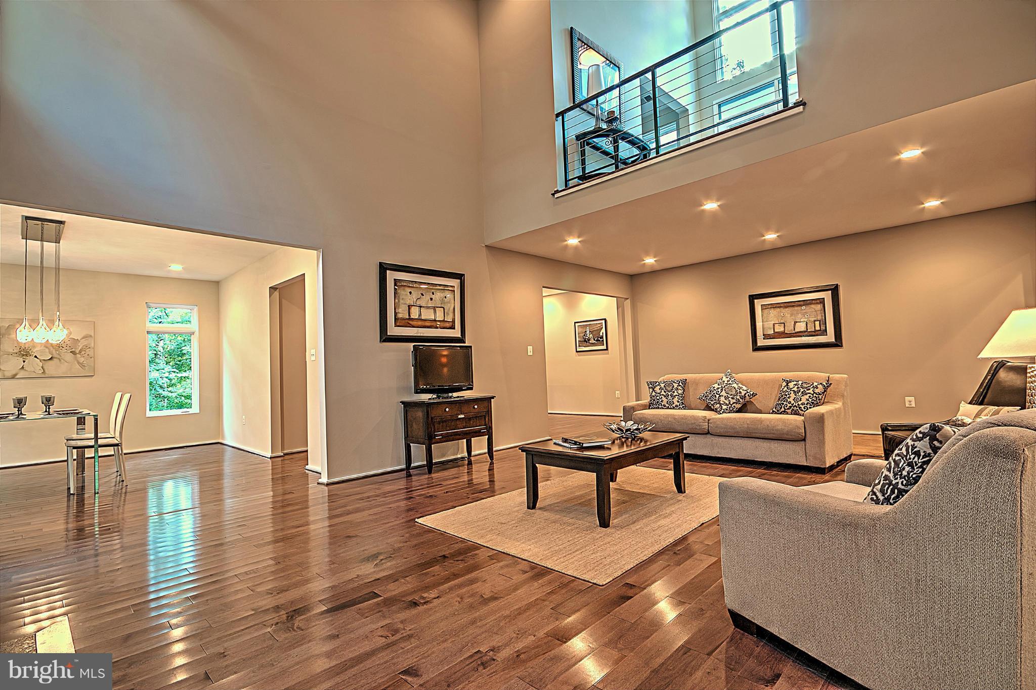 WOODMONT - Residential