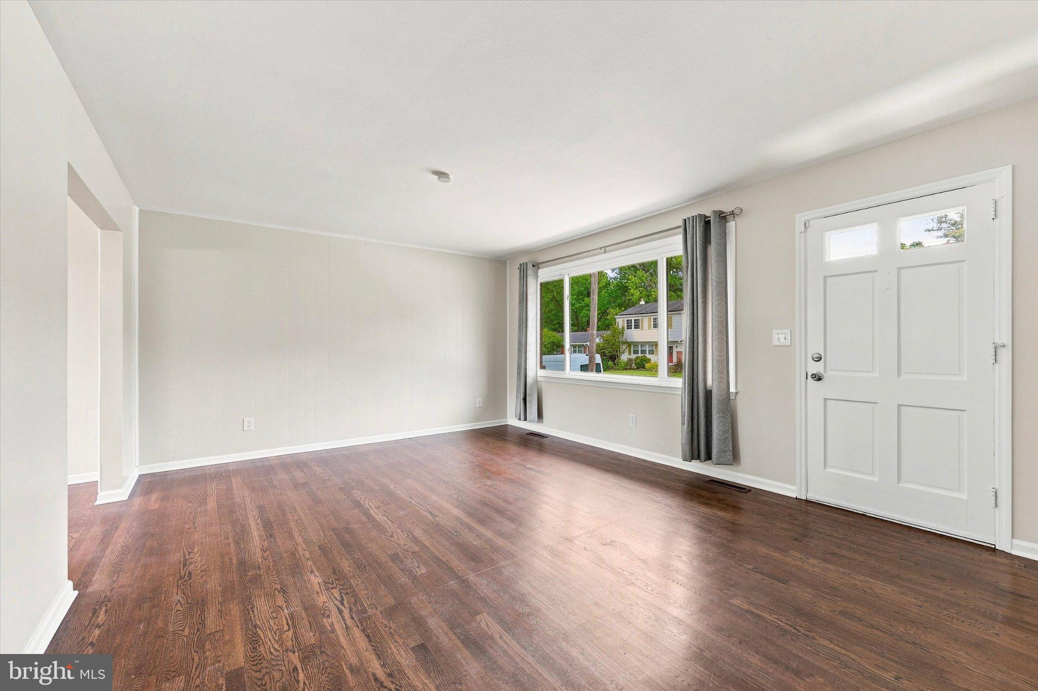 909 RAHWAY DRIVE