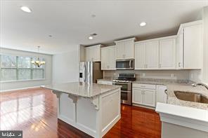 WALNUT WALK - Residential Lease