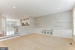 WALNUT WALK - Residential Lease