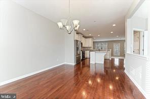 WALNUT WALK - Residential Lease