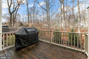 WALNUT WALK - Residential Lease