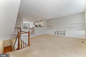 WALNUT WALK - Residential Lease