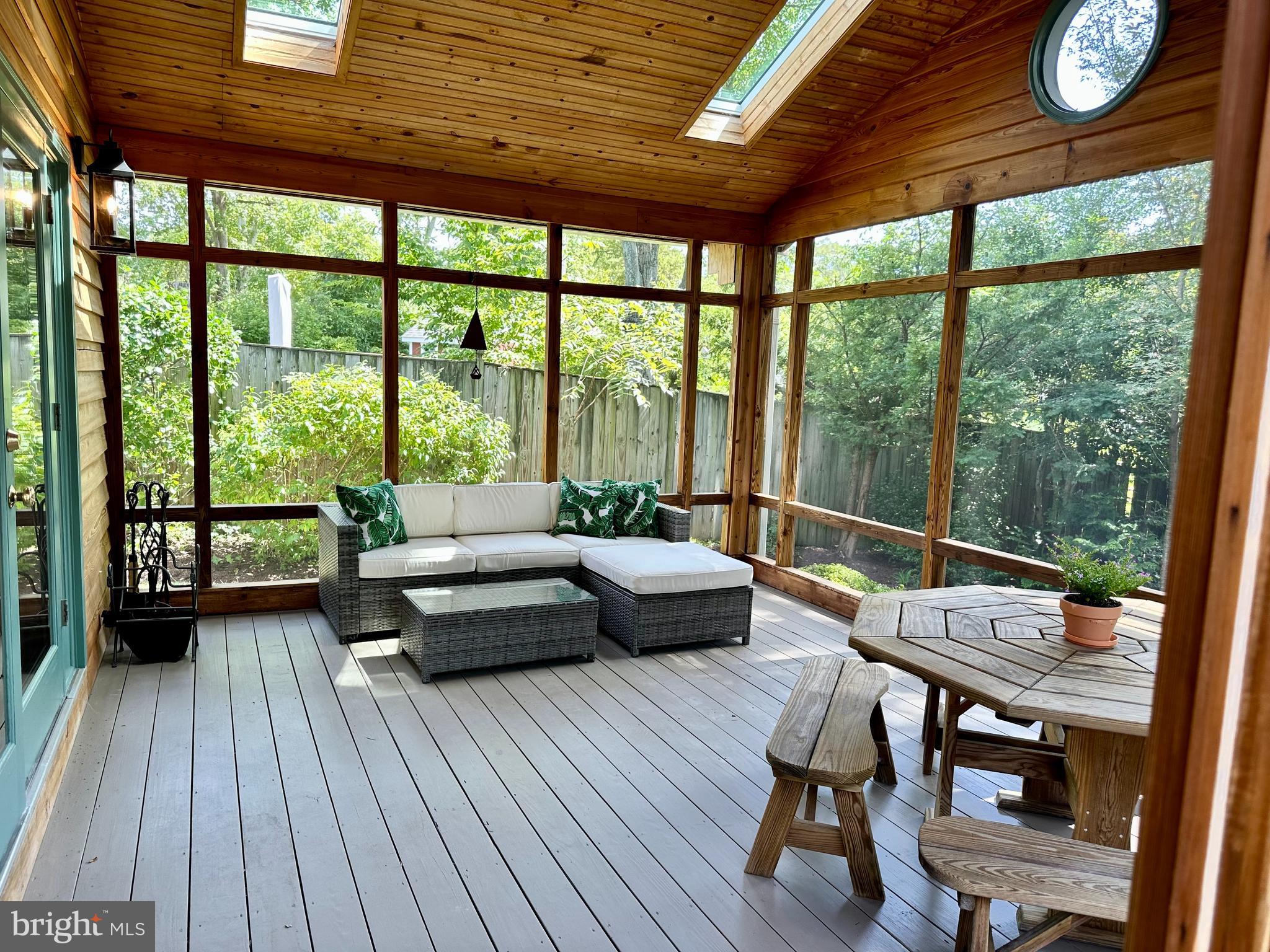 DONNEYBROOK - Residential