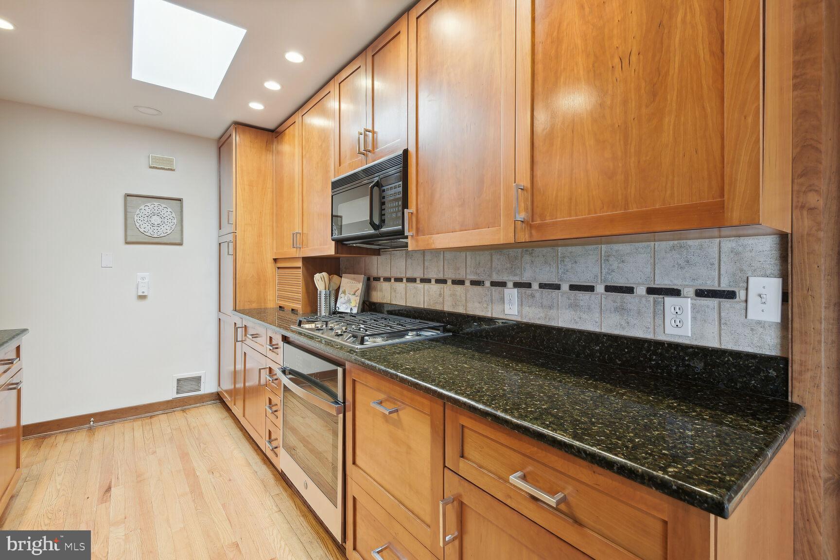 DONNEYBROOK - Residential