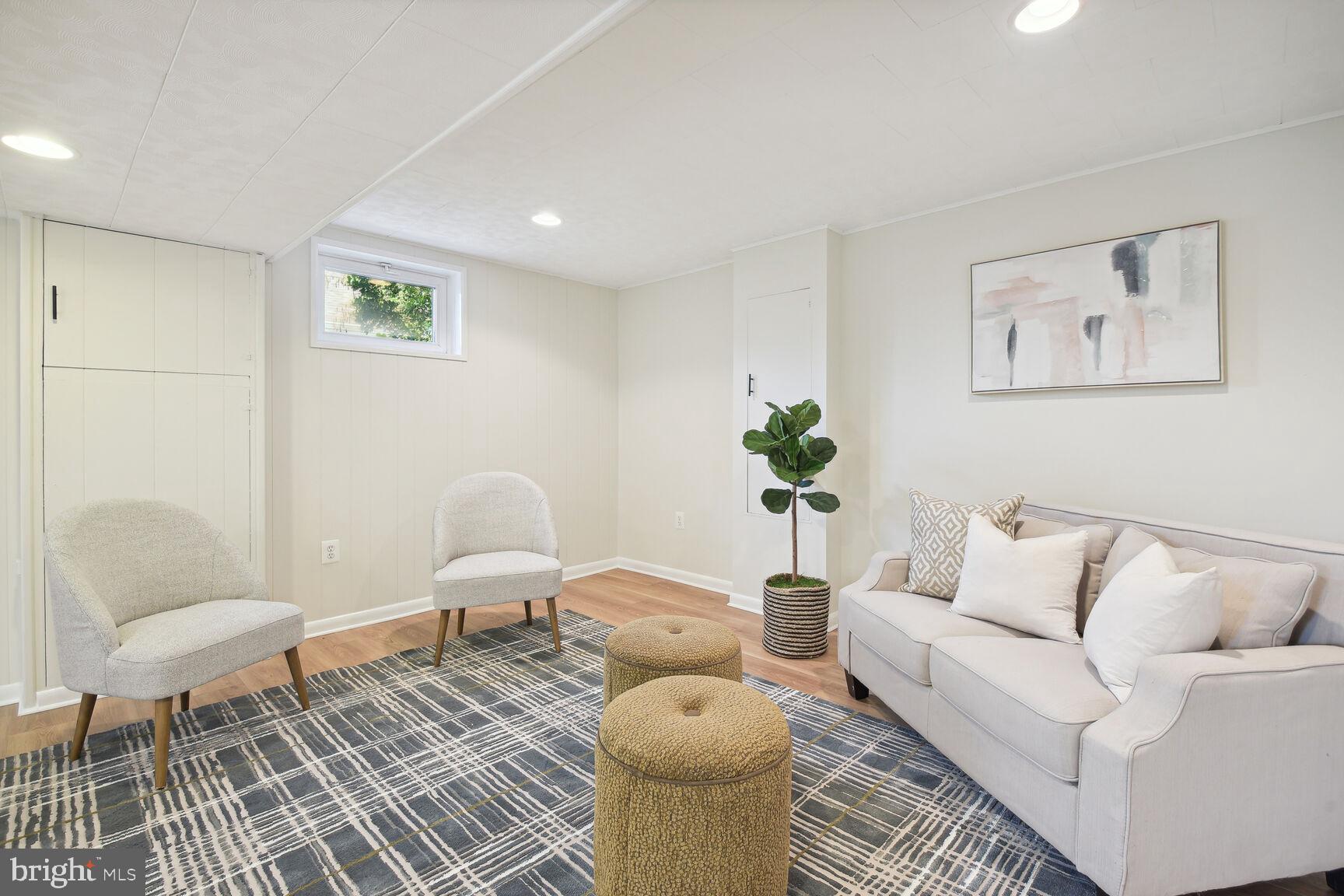 DONNEYBROOK - Residential