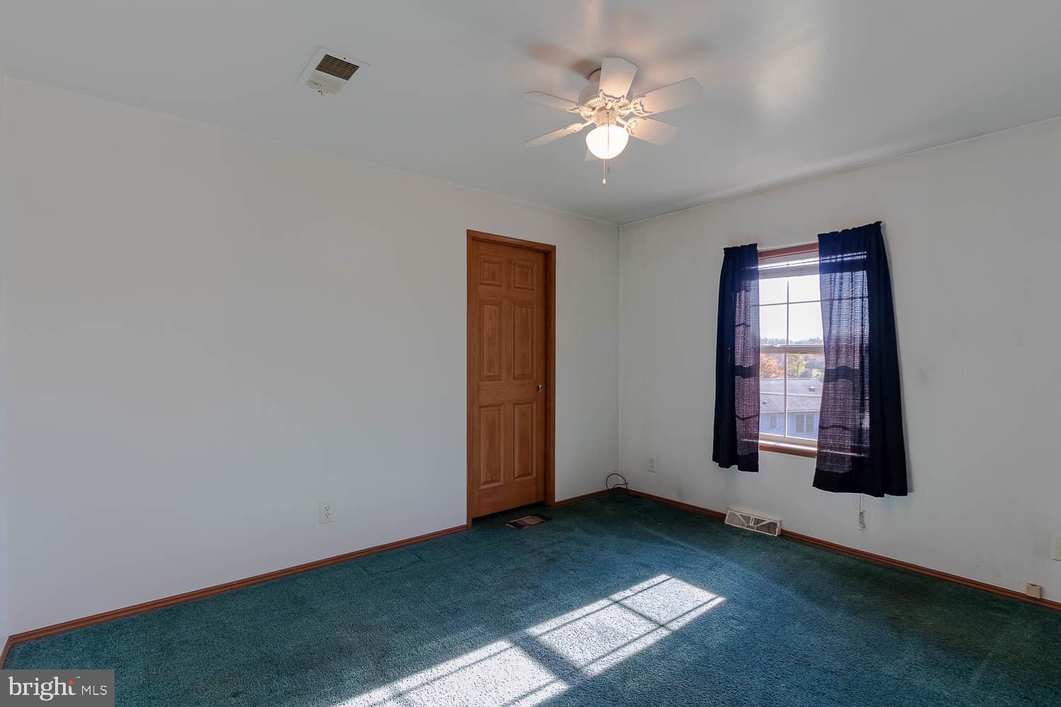 AARONSBURG - Residential