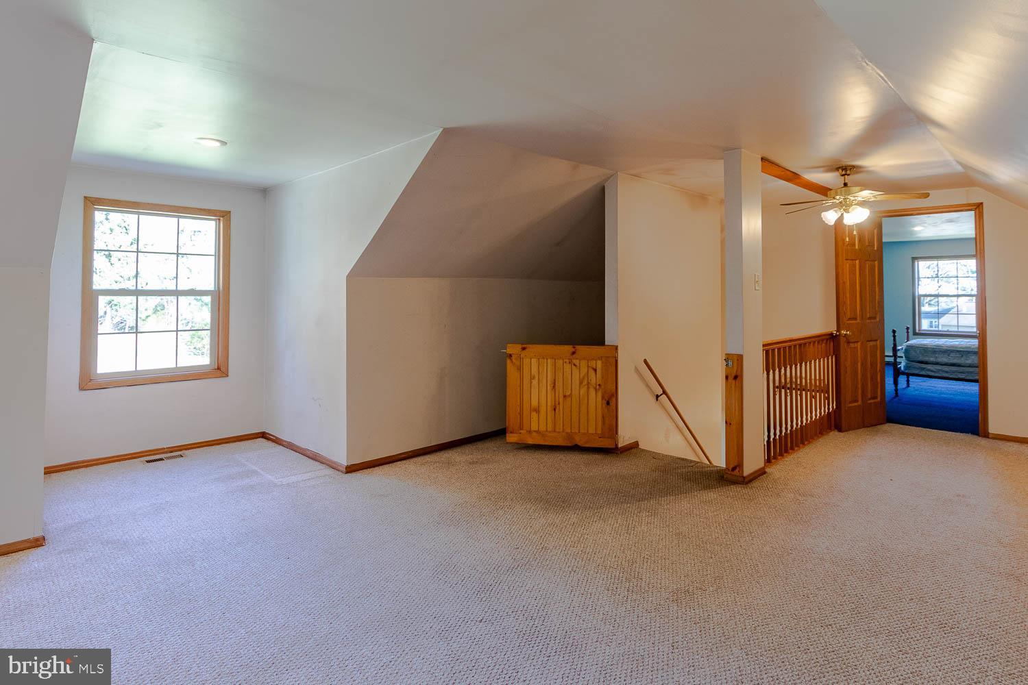 AARONSBURG - Residential