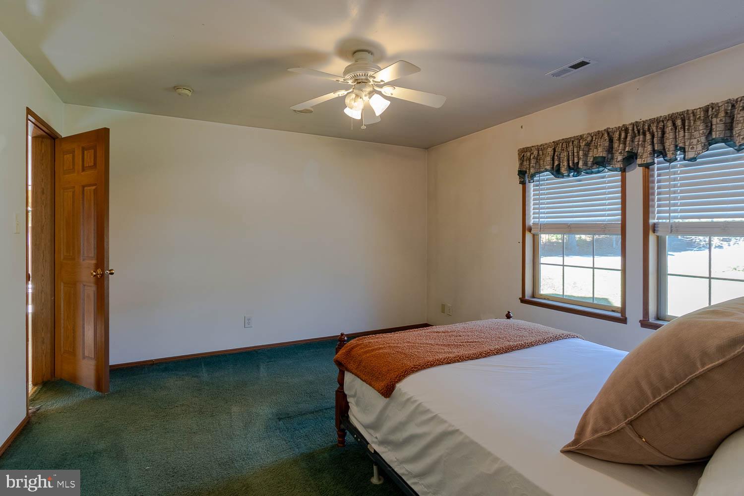 AARONSBURG - Residential