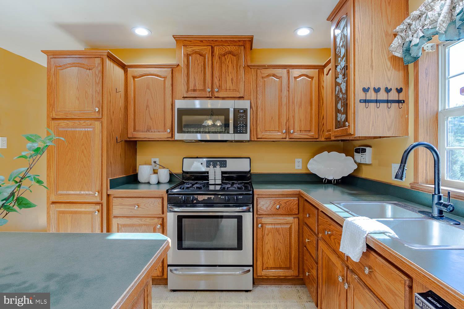 AARONSBURG - Residential