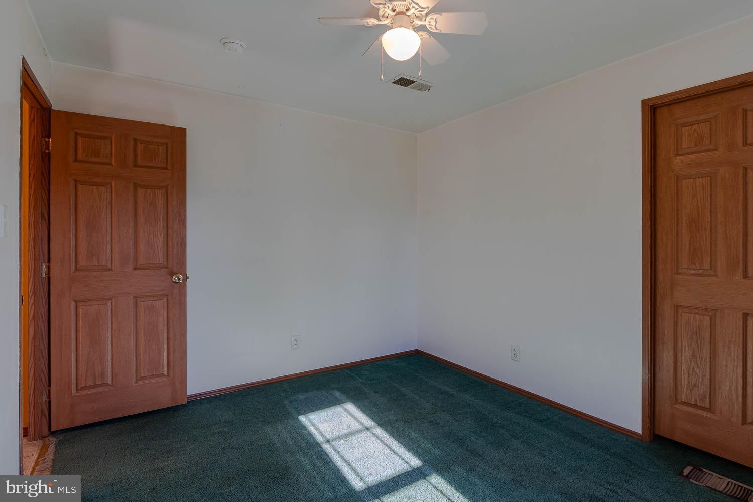 AARONSBURG - Residential