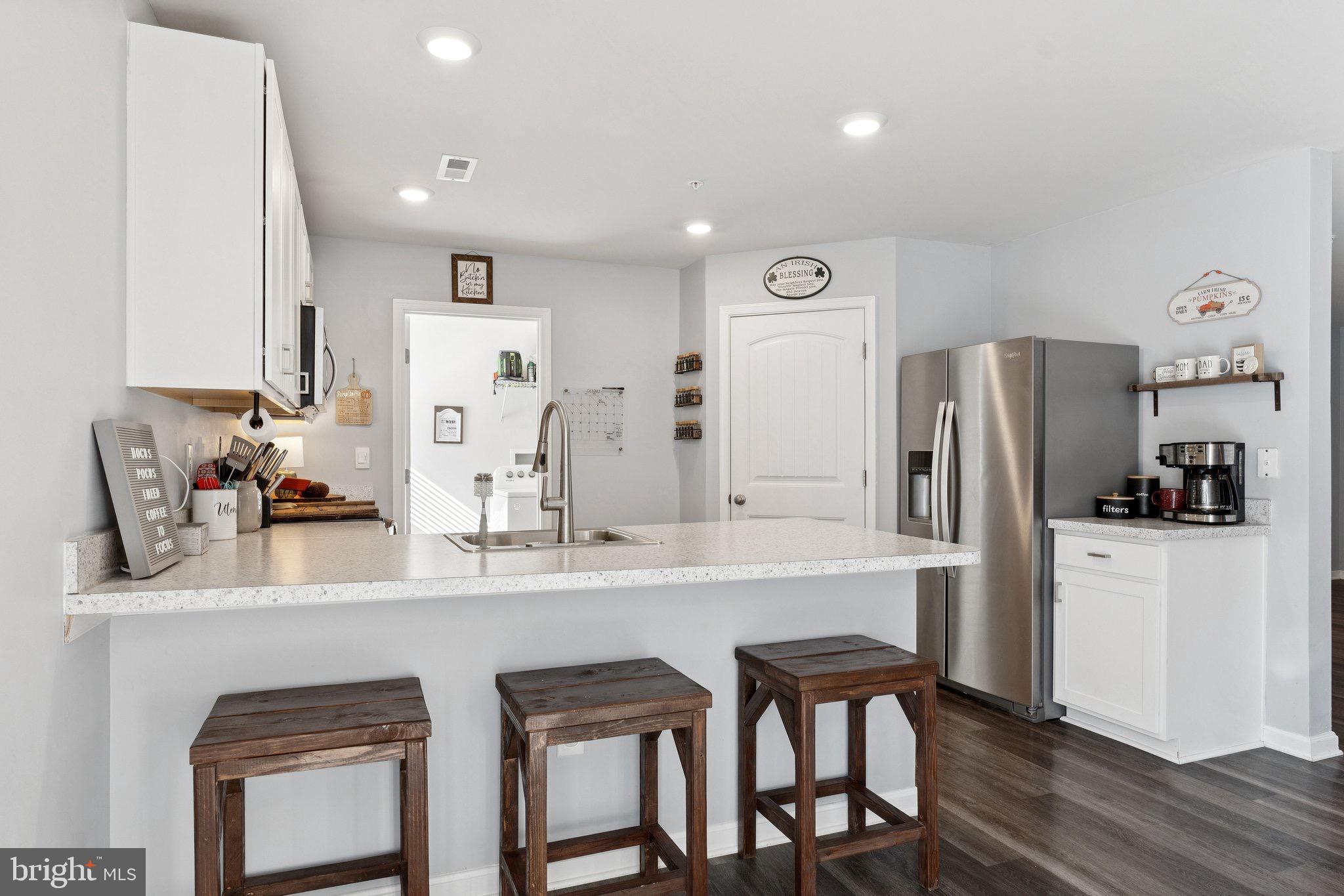 112 SILVER HEEL ROAD
