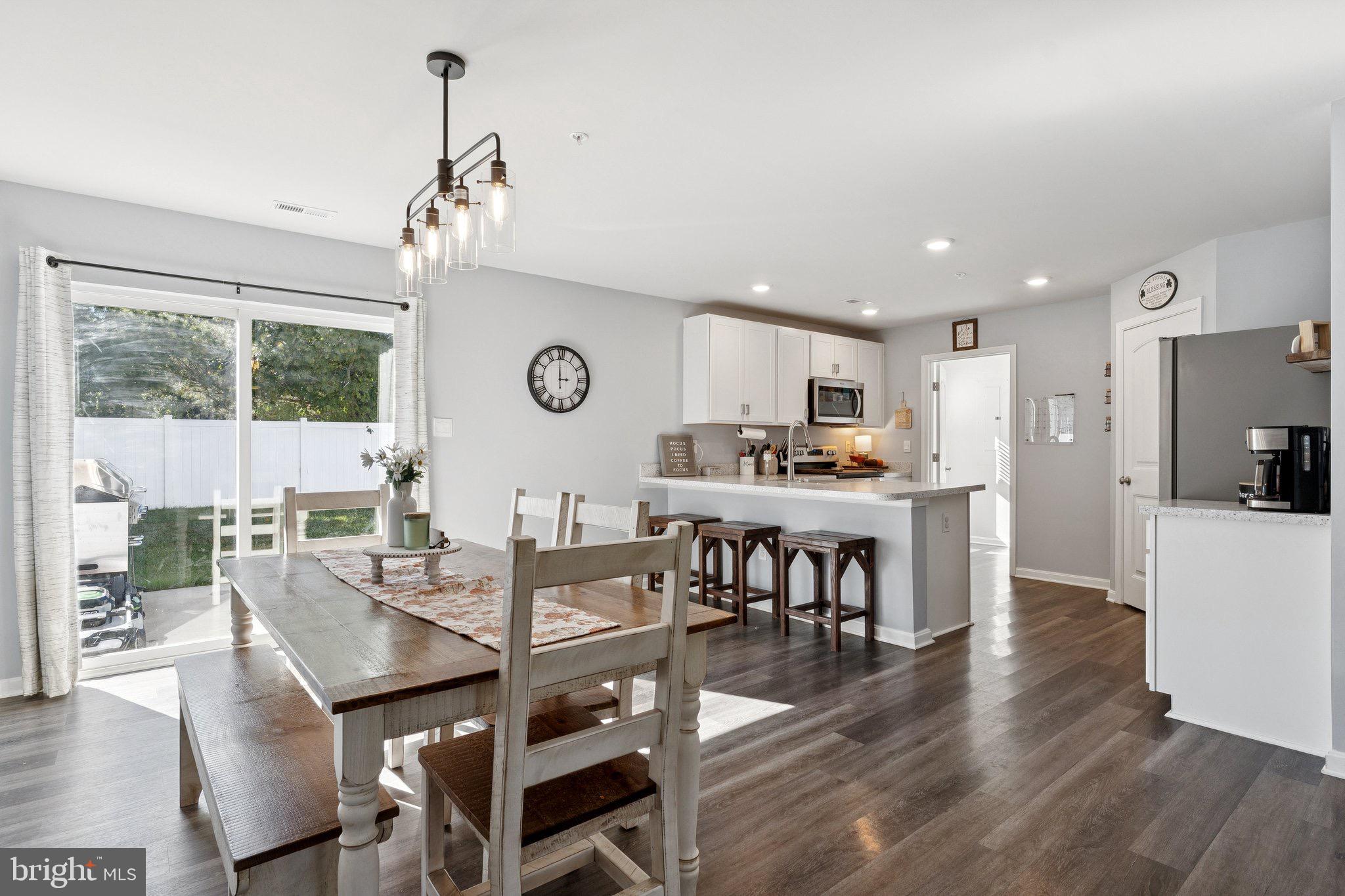 112 SILVER HEEL ROAD