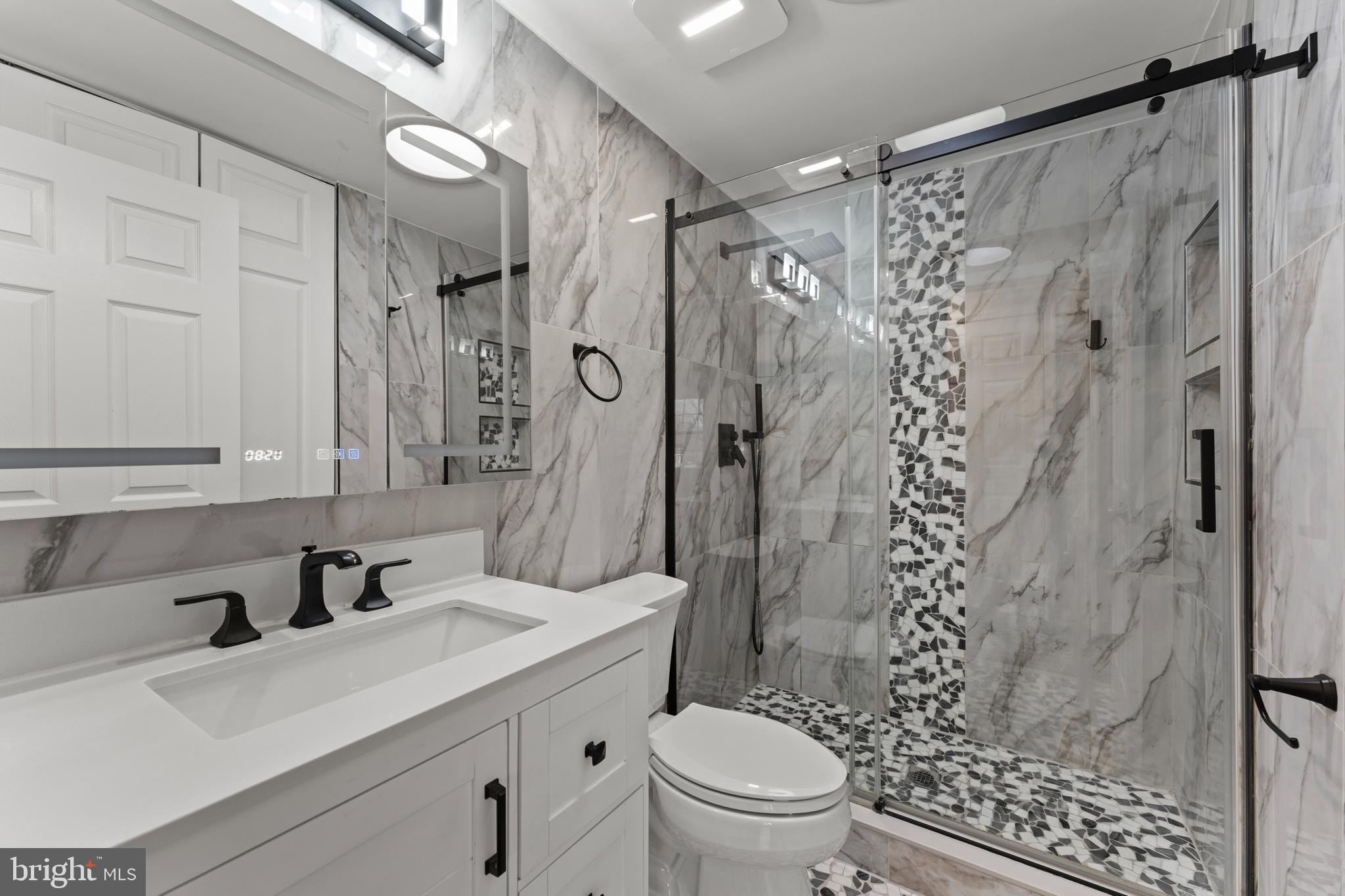 HILLCREST ORCHARDS - Residential