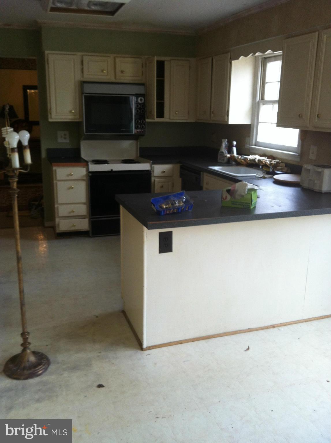 LAKEWOOD HILLS - Residential