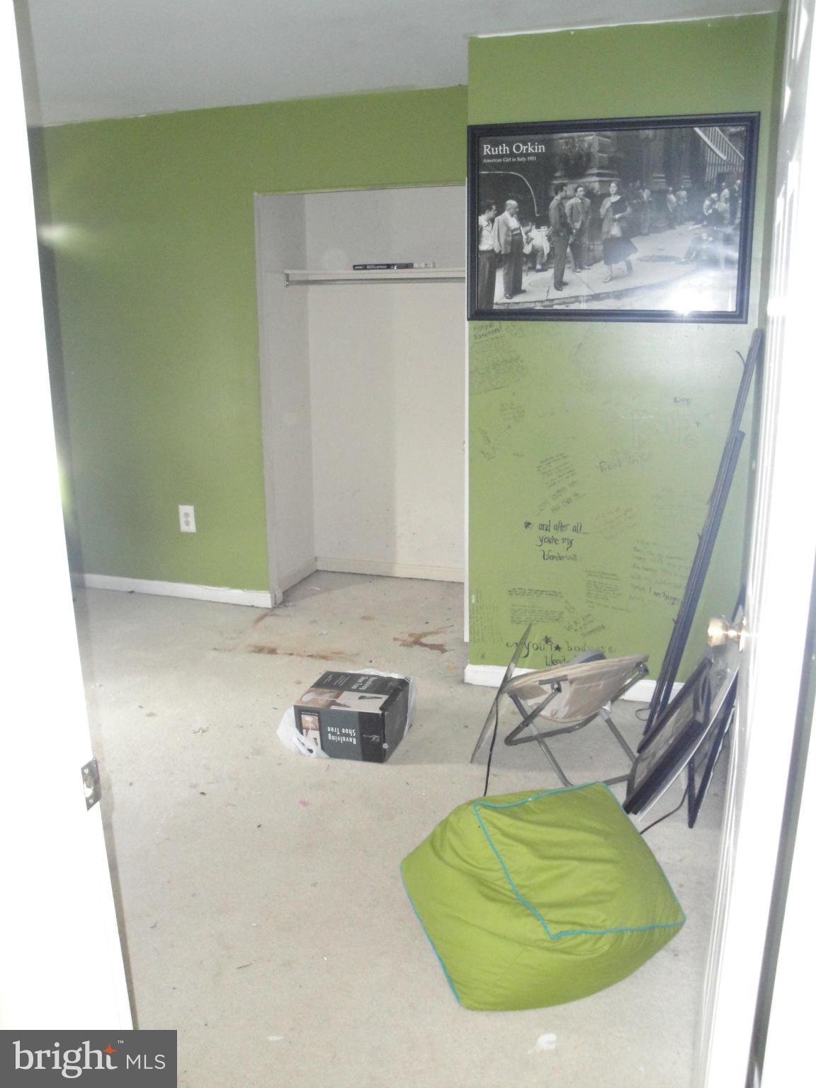 LAKEWOOD HILLS - Residential