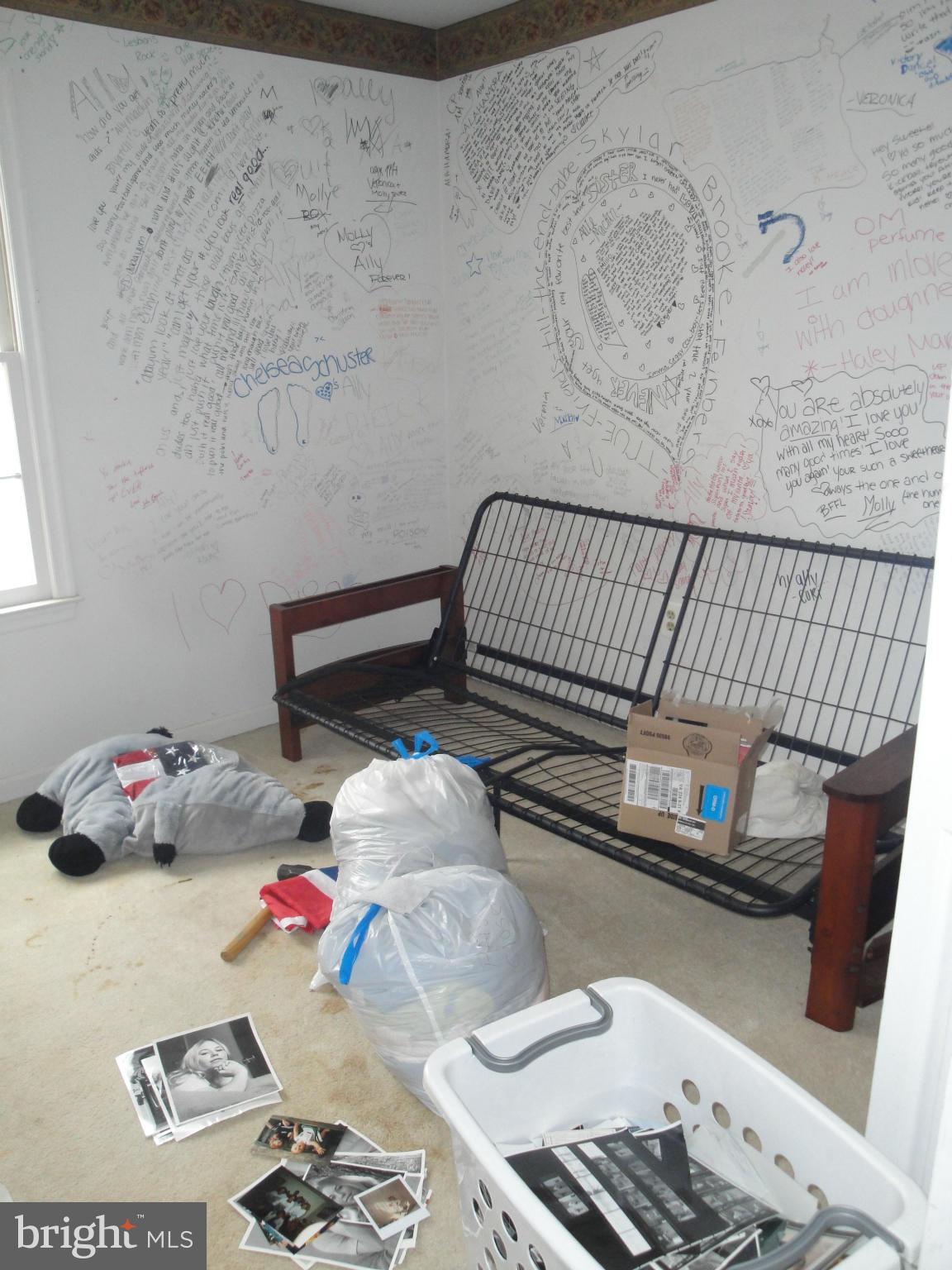 LAKEWOOD HILLS - Residential