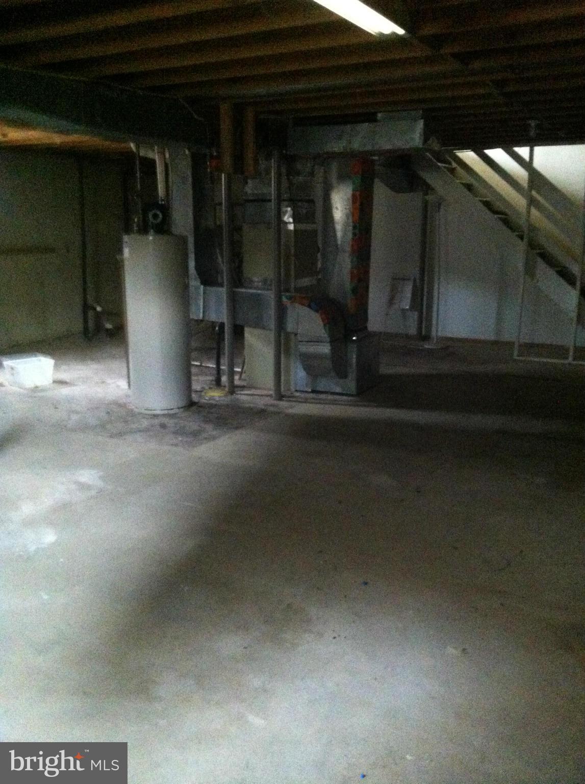 LAKEWOOD HILLS - Residential