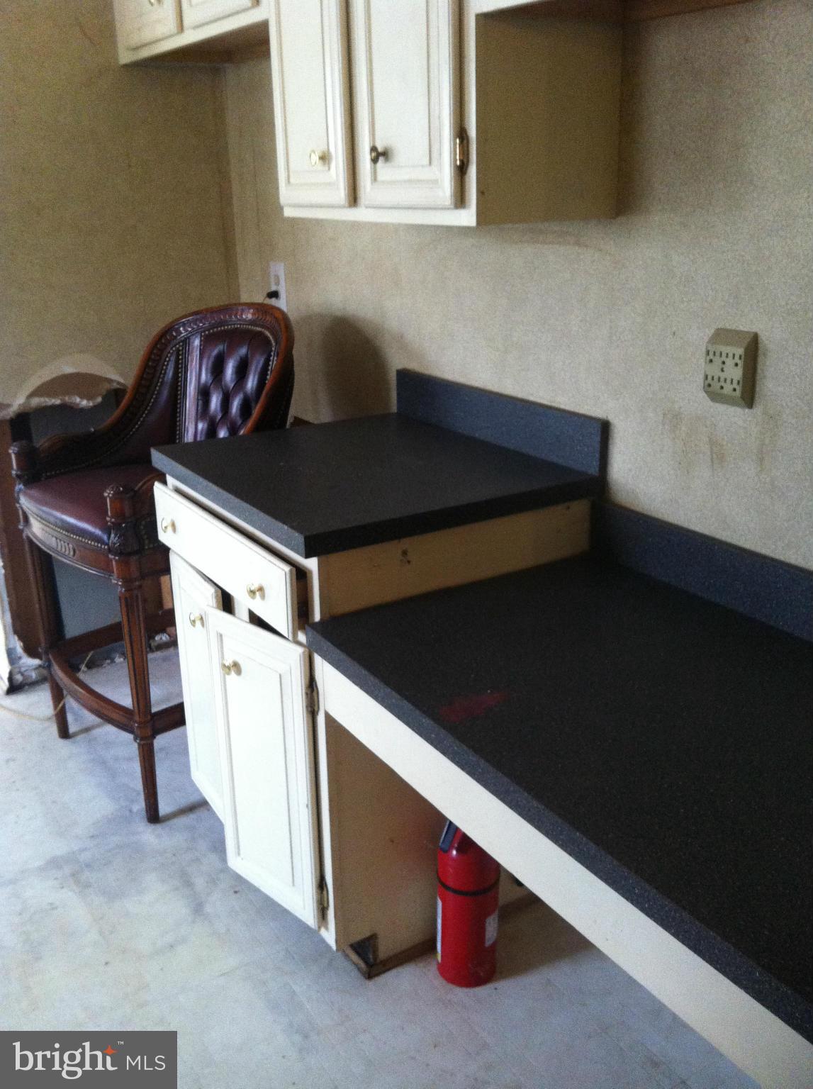 LAKEWOOD HILLS - Residential