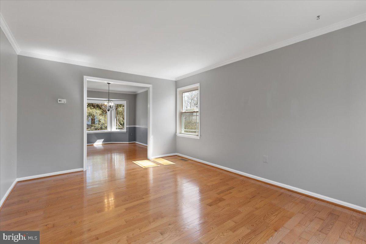 HASTINGS HUNT - Residential