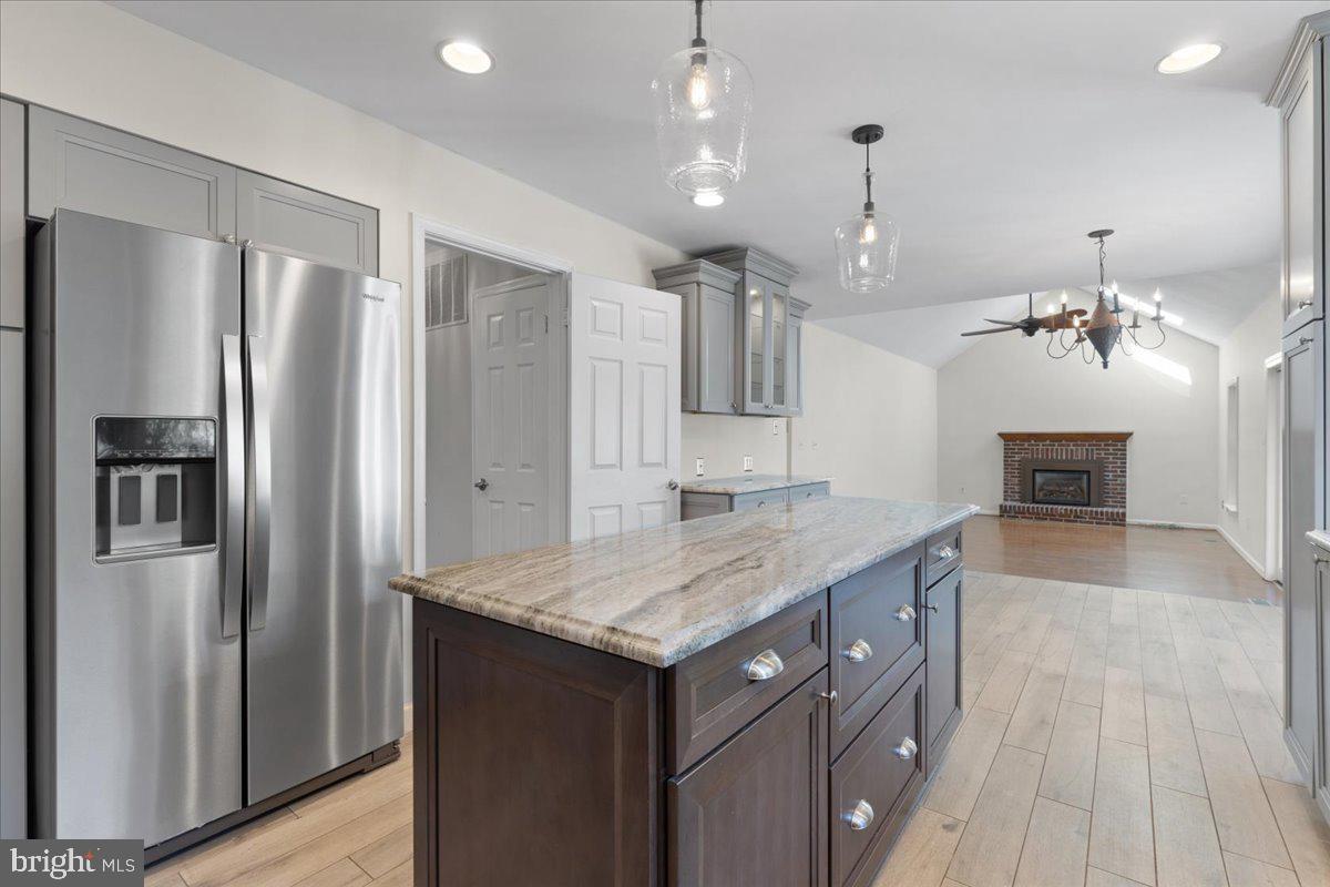 HASTINGS HUNT - Residential