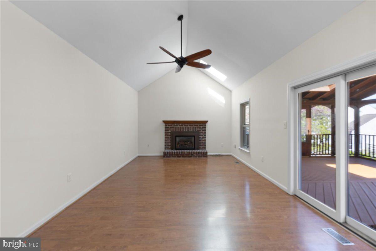 HASTINGS HUNT - Residential