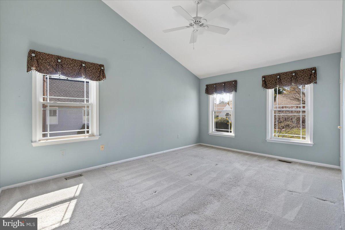 HASTINGS HUNT - Residential