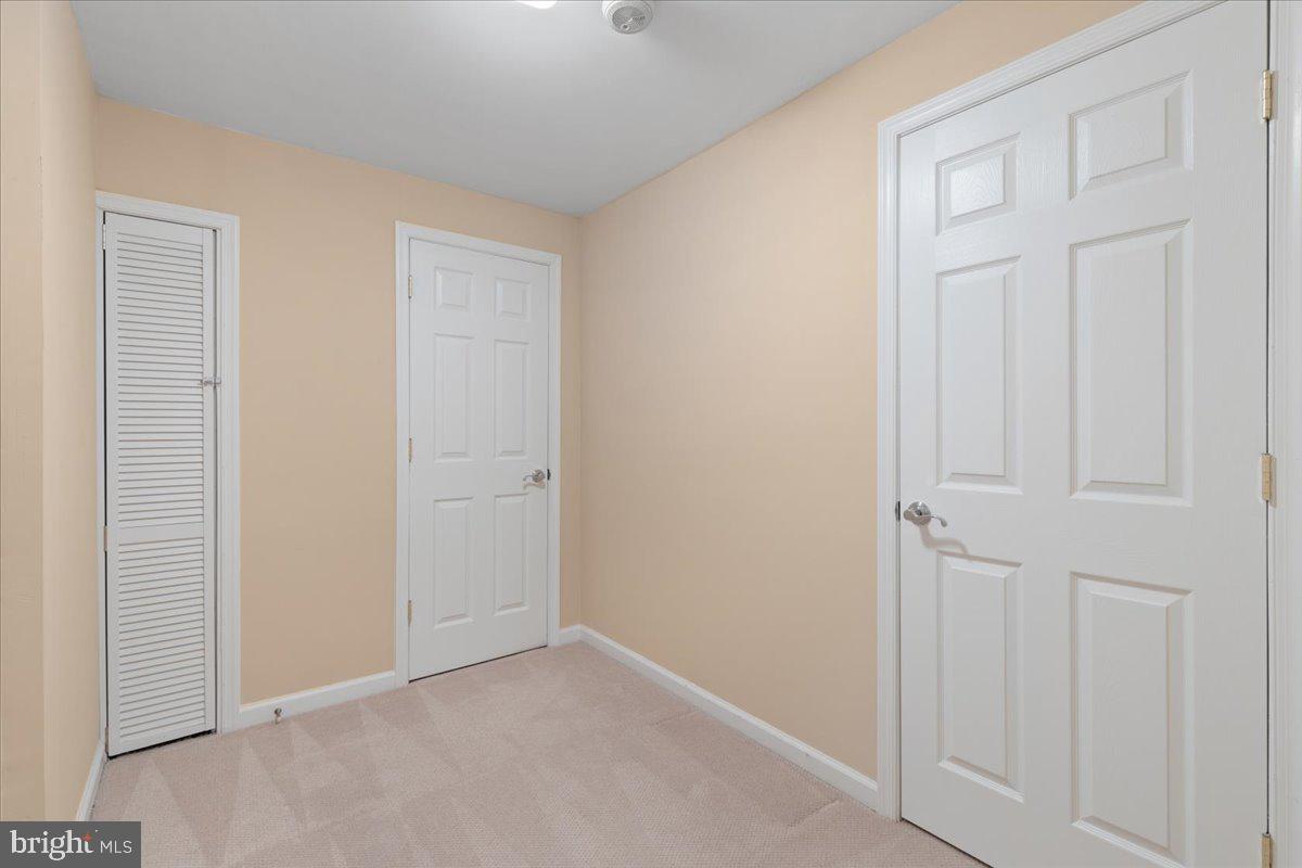 HASTINGS HUNT - Residential