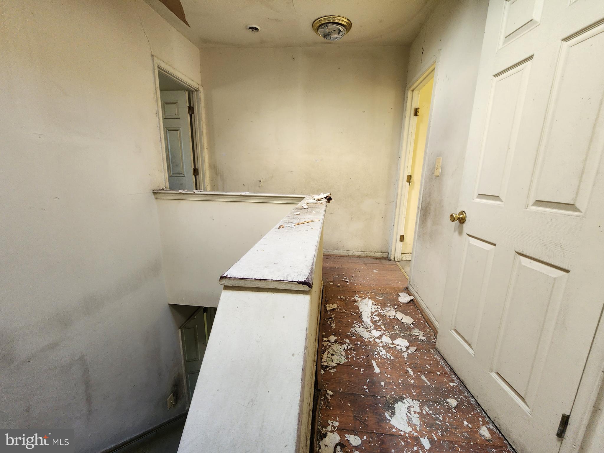 SANDTOWN-WINCHESTER - Residential