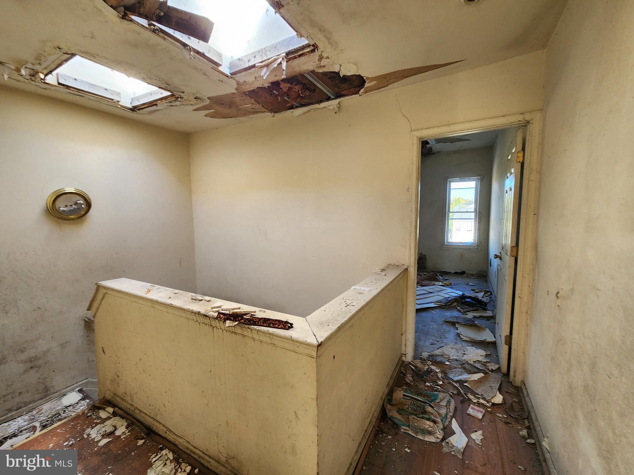 SANDTOWN-WINCHESTER - Residential