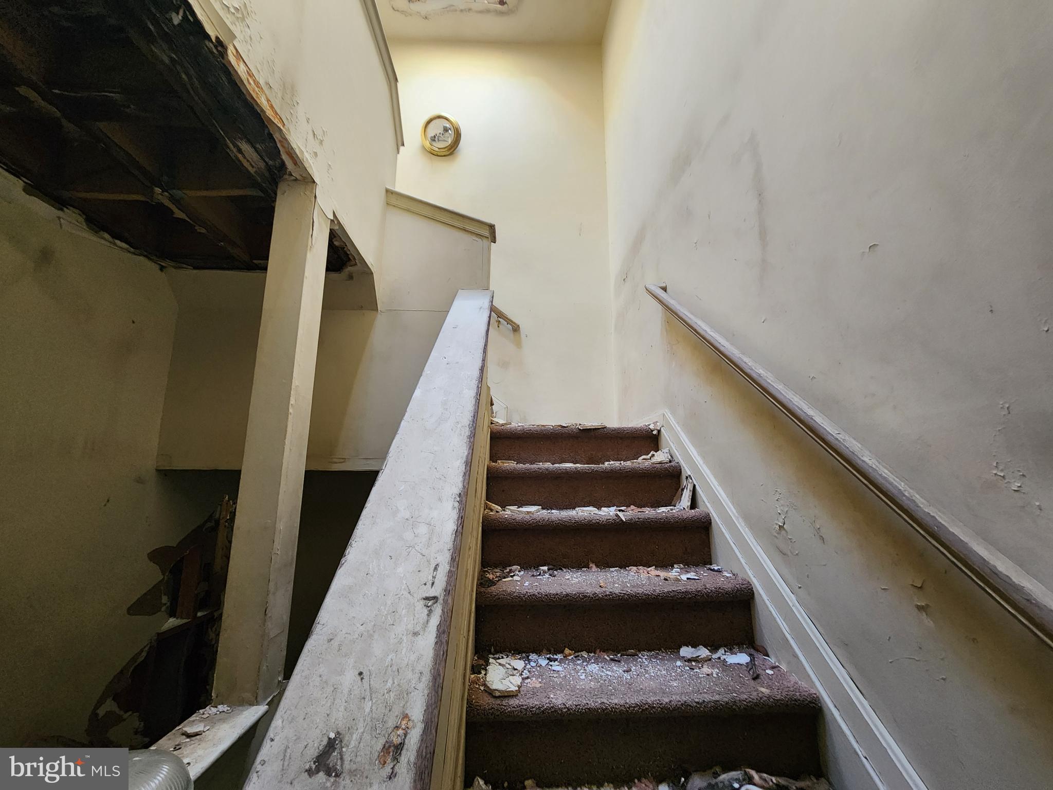 SANDTOWN-WINCHESTER - Residential