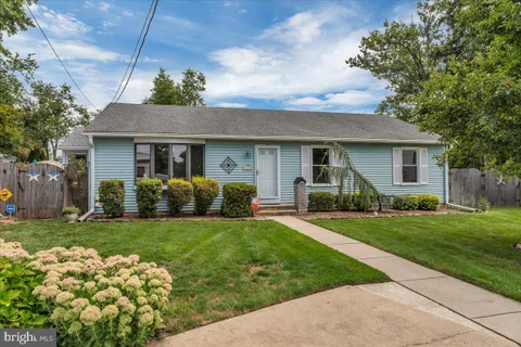 19 Devon Court, Maple Shade, NJ 08052 - #: NJBL2121582