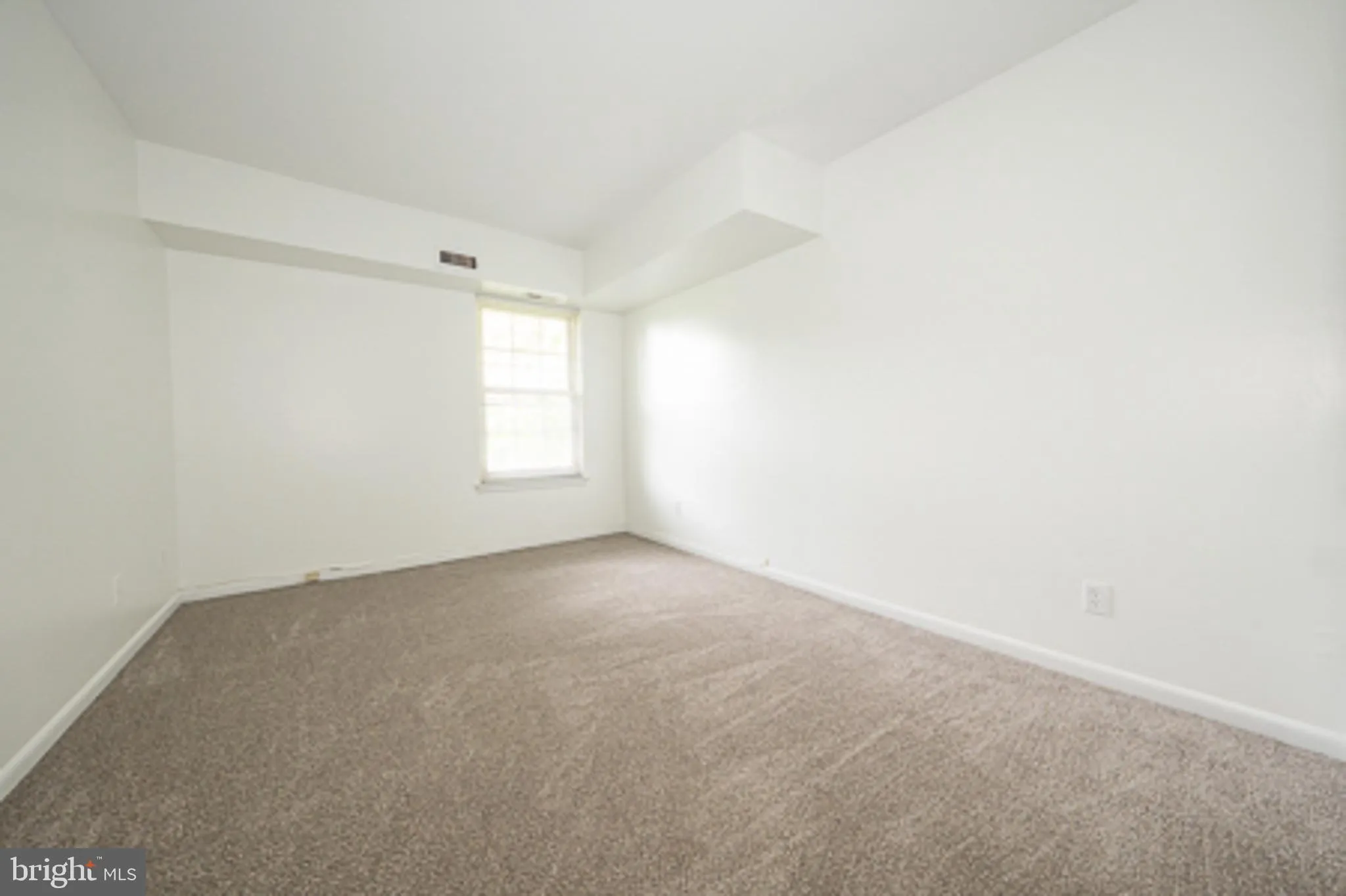 Wayne, Pennsylvania 19087, United States, 2 Bedrooms Bedrooms, ,2 BathroomsBathrooms,Residential,Active,208684