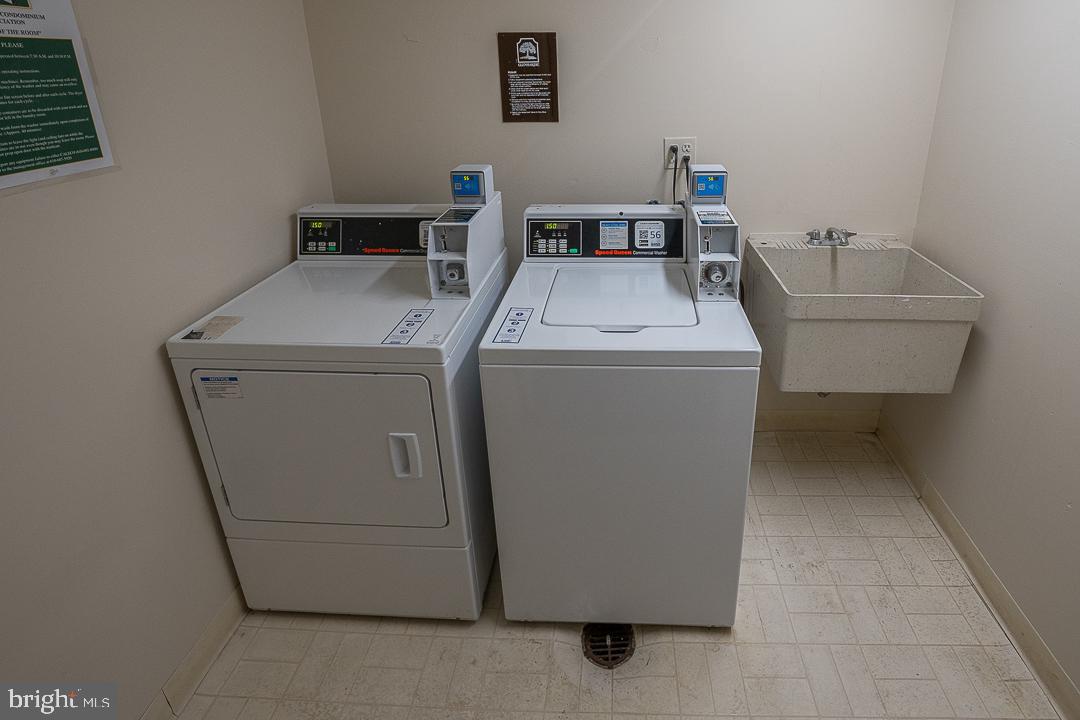 GLENHARDIE CONDOS - Residential