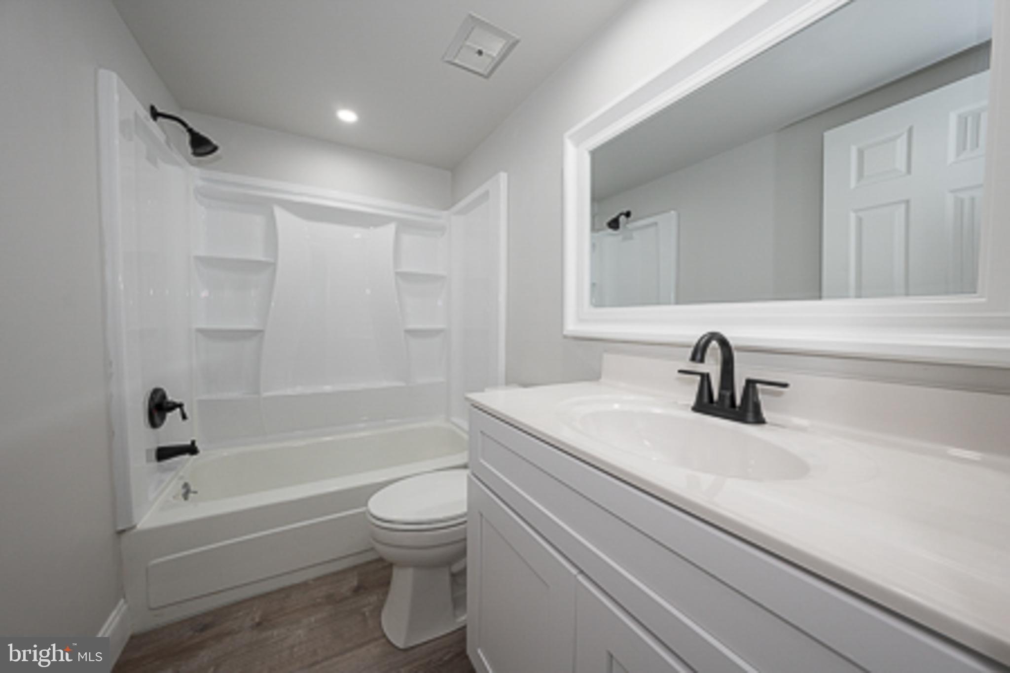 GLENHARDIE CONDOS - Residential