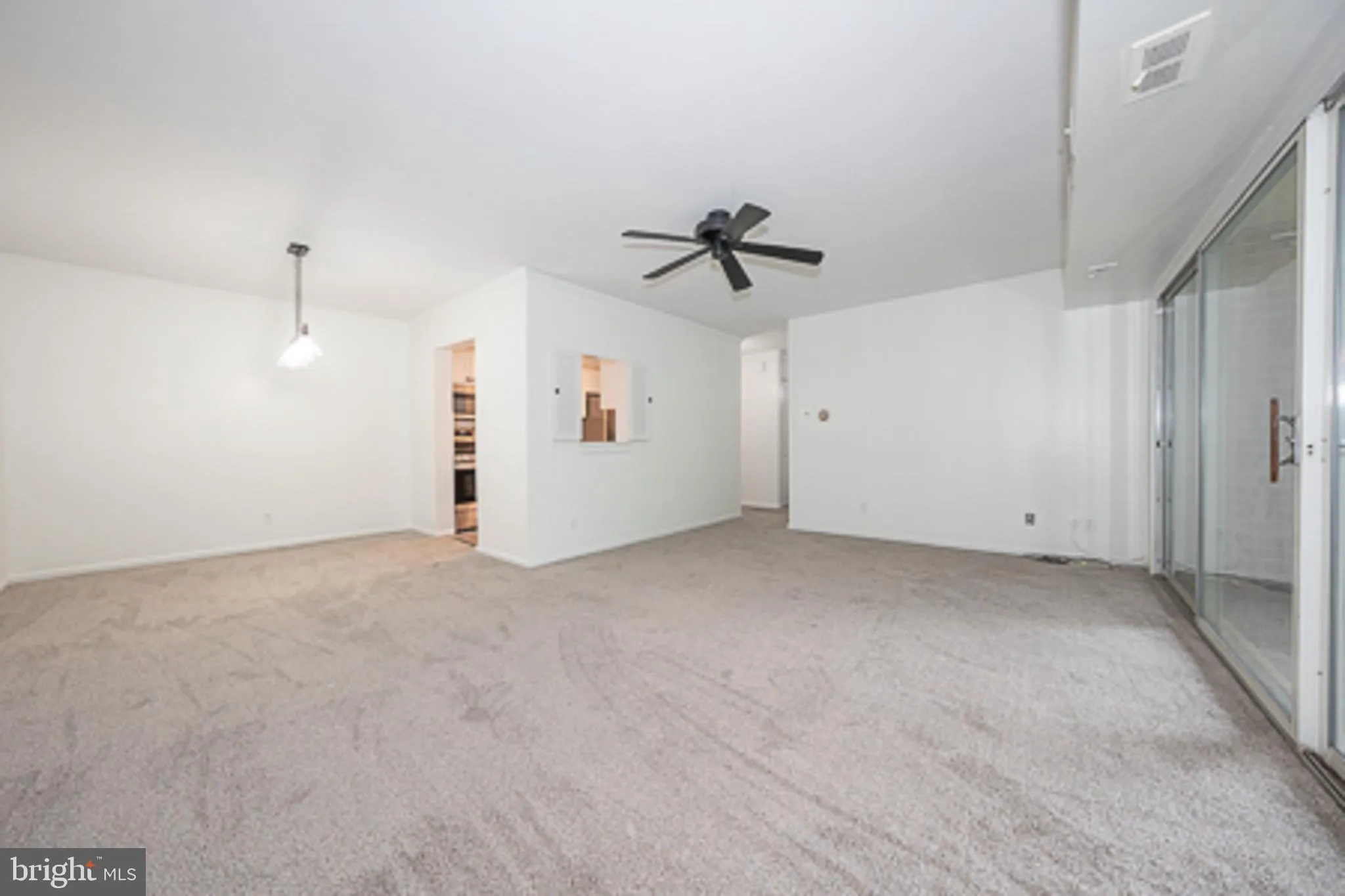 Wayne, Pennsylvania 19087, United States, 2 Bedrooms Bedrooms, ,2 BathroomsBathrooms,Residential,Active,208684