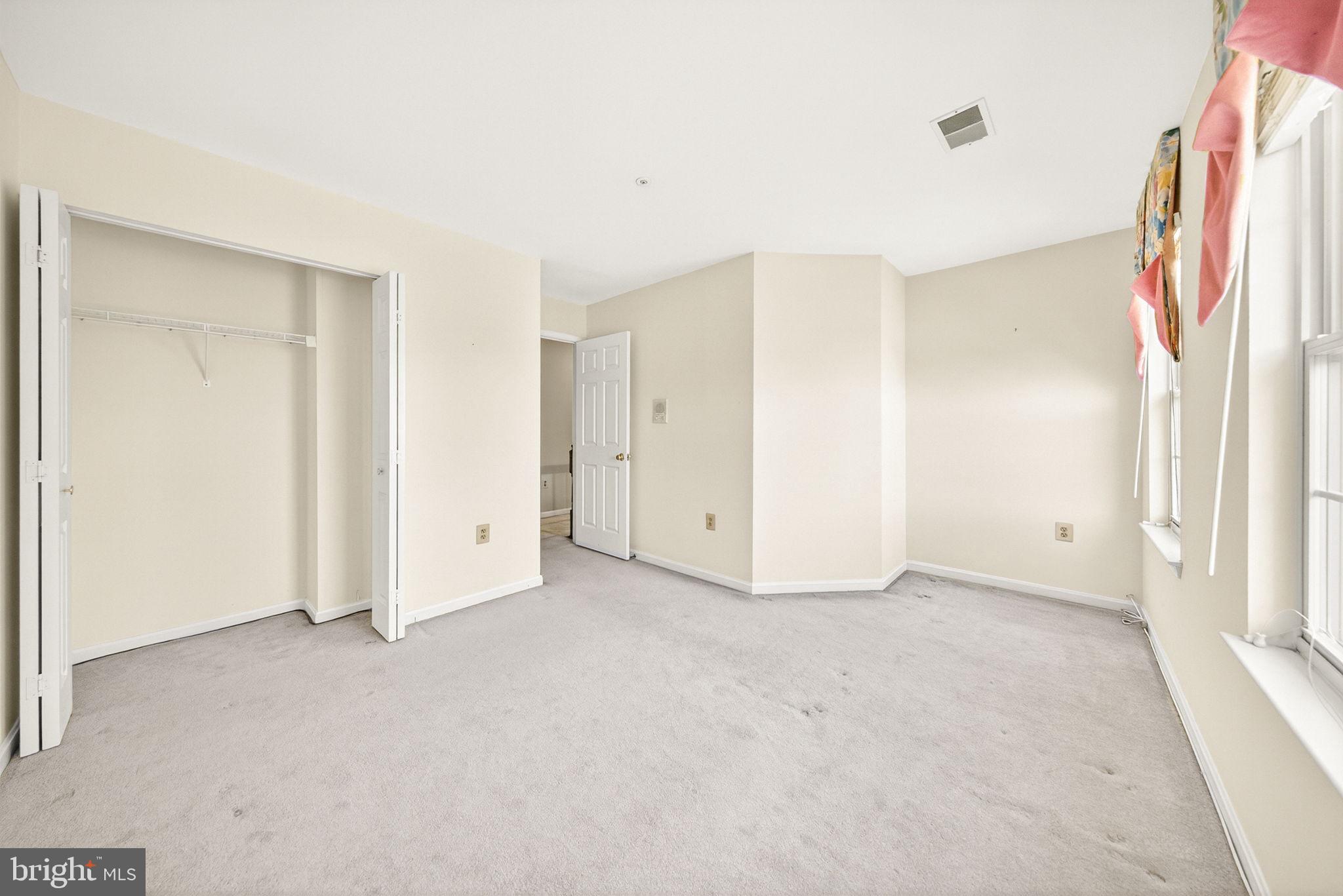 CAMBRIDGE ESTATES - Residential