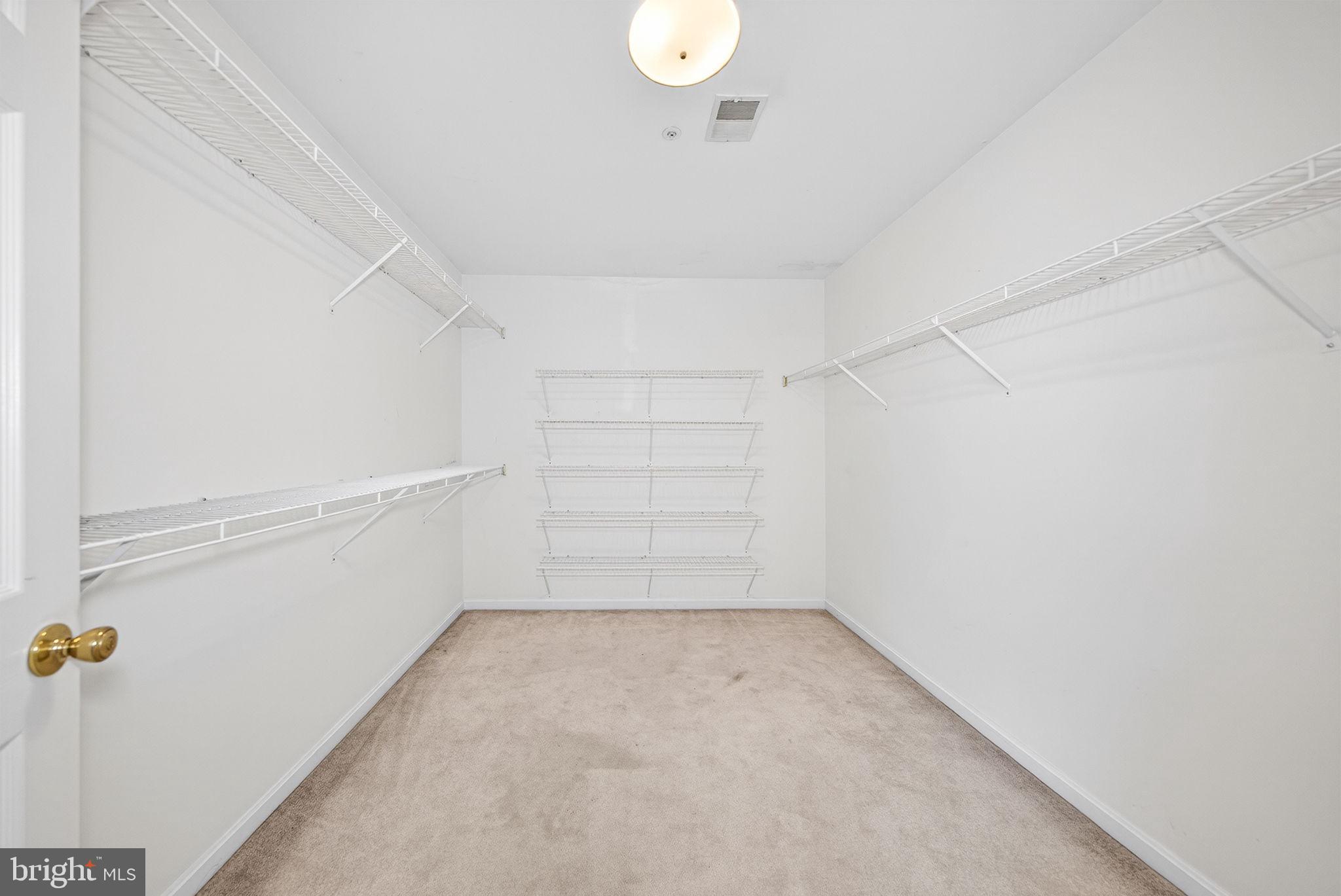 CAMBRIDGE ESTATES - Residential