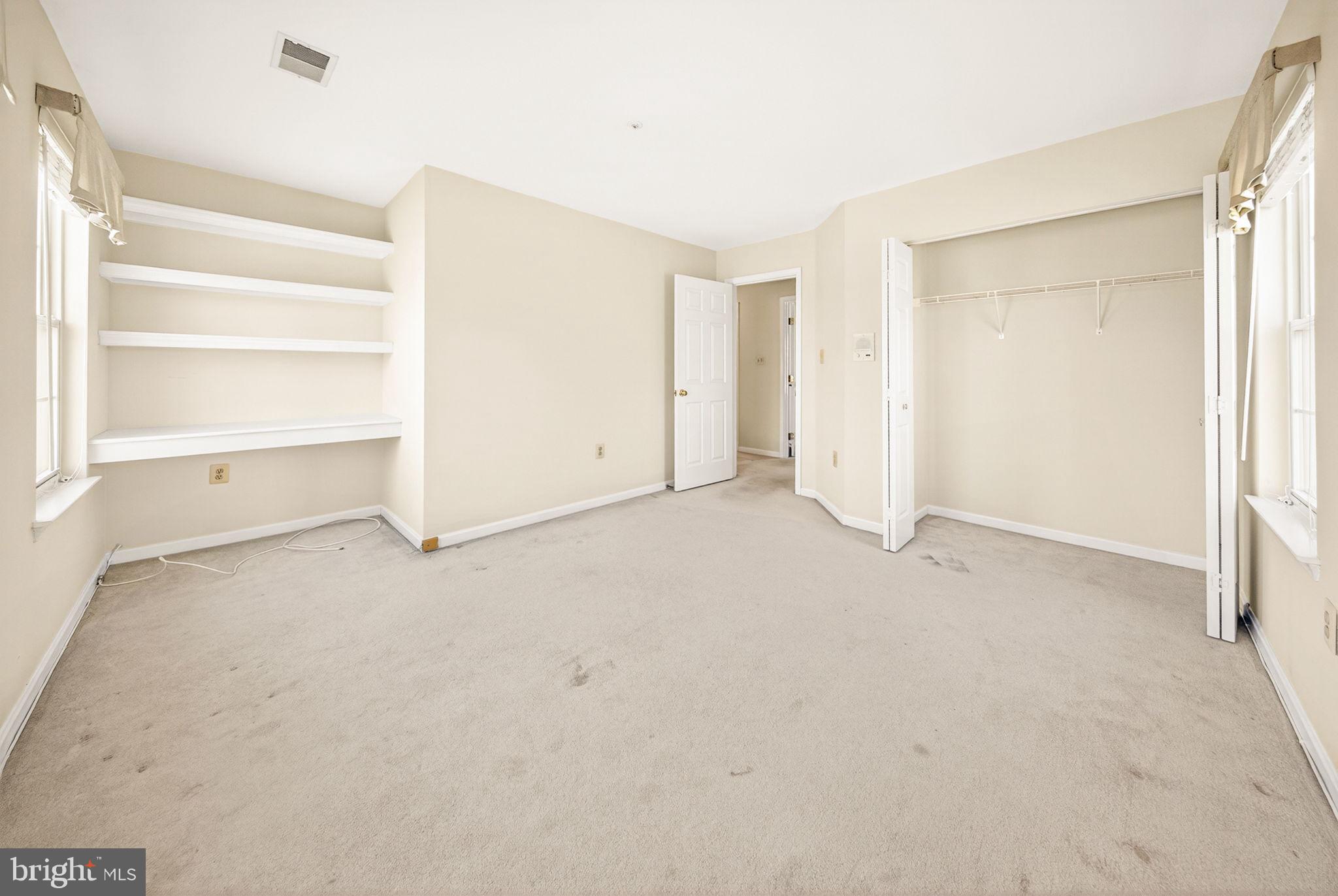 CAMBRIDGE ESTATES - Residential