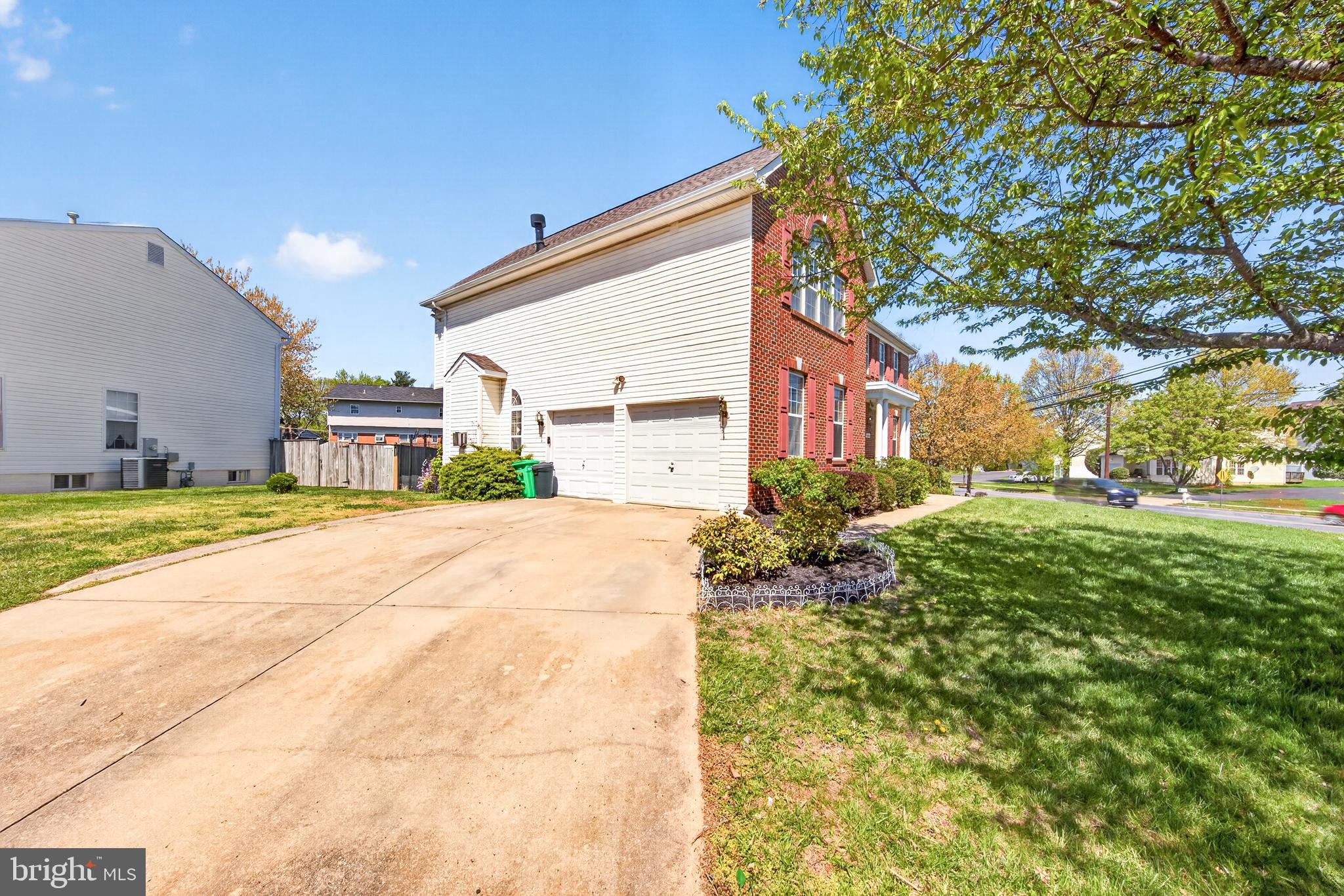 CAMBRIDGE ESTATES - Residential