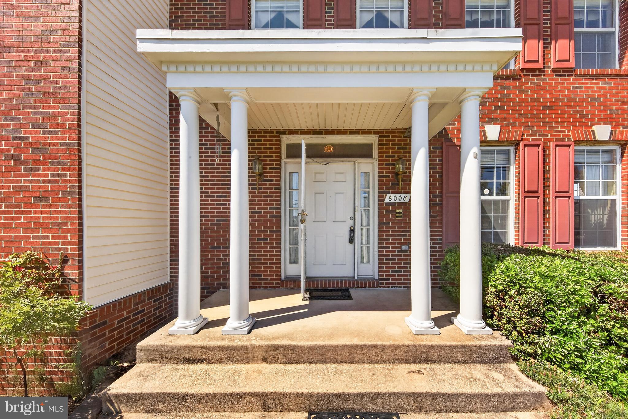 CAMBRIDGE ESTATES - Residential