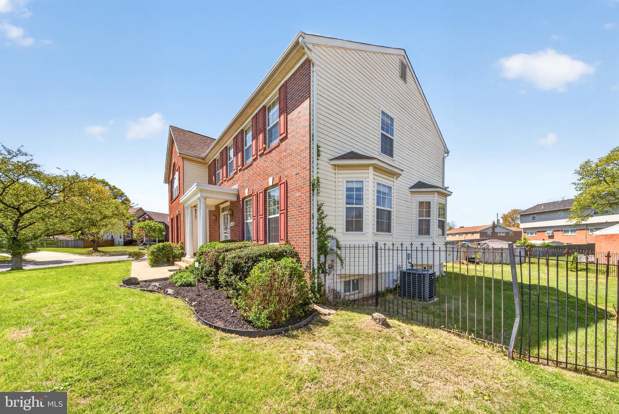 CAMBRIDGE ESTATES - Residential