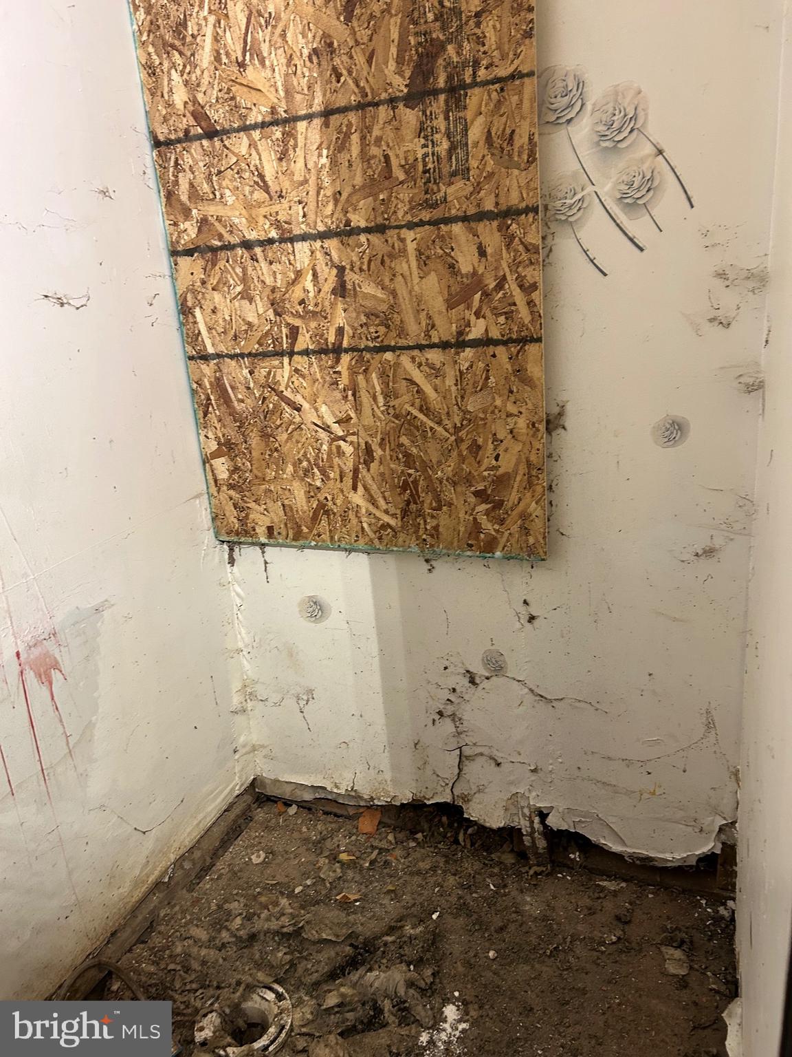 STRAWBERRY MANSION - Residential Income