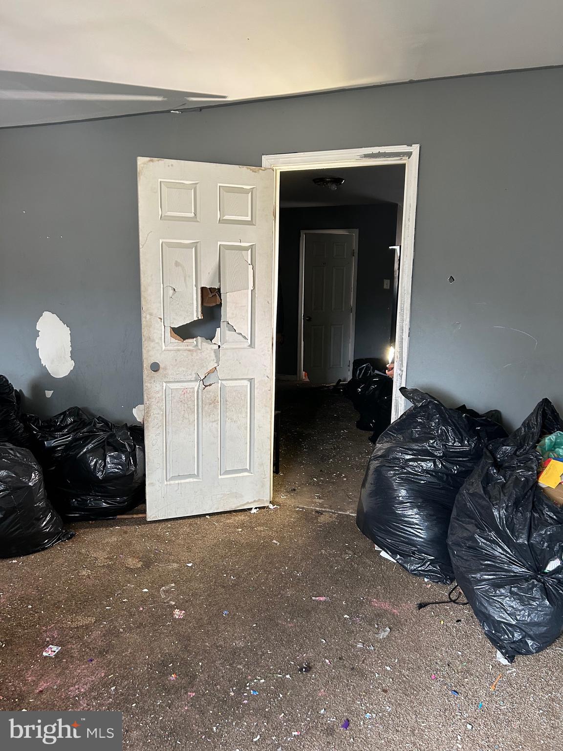 STRAWBERRY MANSION - Residential Income